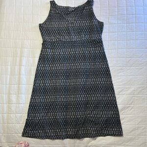 Eddie Bauer Sporty Travel Dress